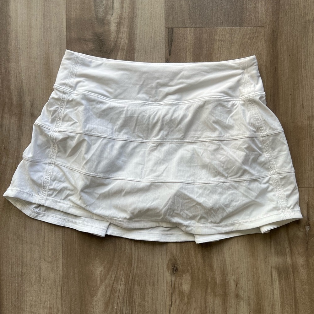 Lululemon Pace Rival Skirt in White Size 4 Regular Length (12”)
